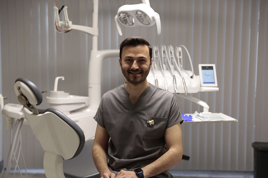 izmir-karşıyaka-diş-kliniği izmir-karşıyaka-diş-kliniği